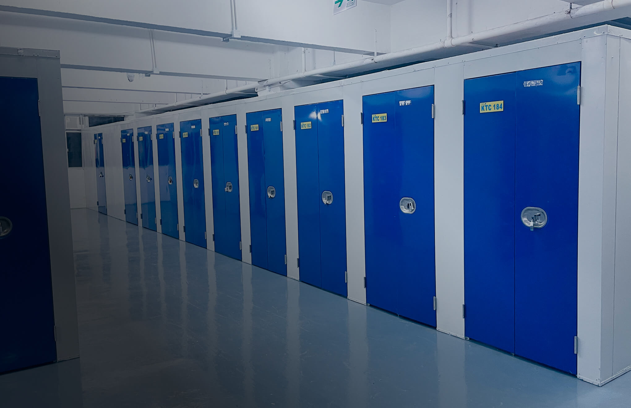 home-banner-slide-image-bg